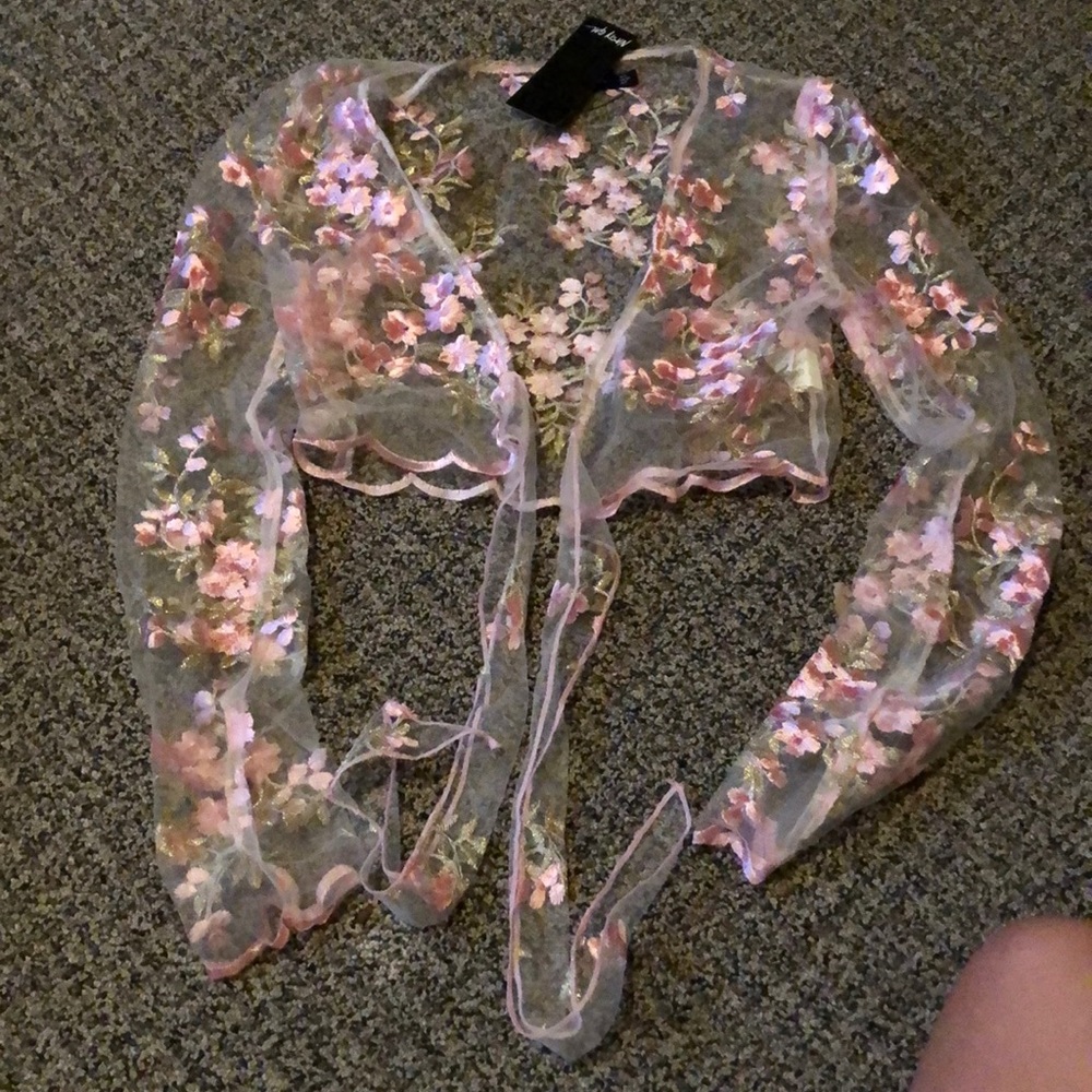 floral cropped tie shirt